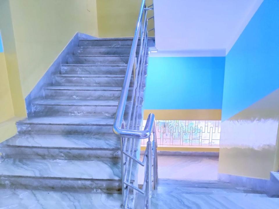 Hotel Vaishnavi Near Baba Dham Temple Диогар Екстериор снимка